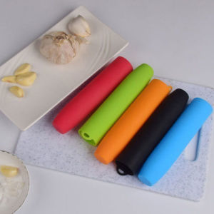 Manual Garlic Peeler Squeezer Multi-Function Kitchen Tool for Home Use Garlic Smasher Skin Remover Device Cooking Helper