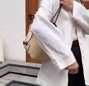 กระเป๋าแฟชั่นกระเป๋าผู้หญิง ✨กระเป๋าคล้องแขนงานสาน พร้อมส่ง📌