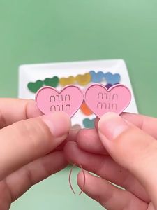 1Pair Hear Dopamine Waist Buckle Pin Waist Adjustment Fashion Chest Pin Pin