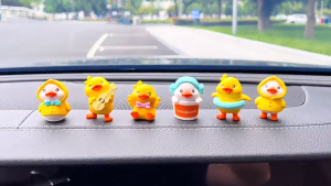 Bảng số điện thoại mix 6 chú vịt vàng dễ thương trang trí xe ô tô để lại số điện thoại khi dừng dỗ