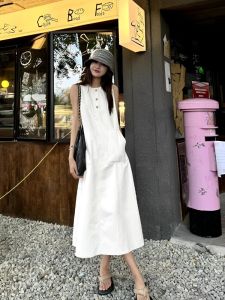 French Elegant White Dress Womens Summer 2025 New High-End Fashion Sleeveless Vest Straight Long Skirt