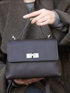 Top Layer Cowhide Leather Small Square Handbag Womens New 2025 Genuine Leather Handbag Kelly Shoulder Crossbody Bag