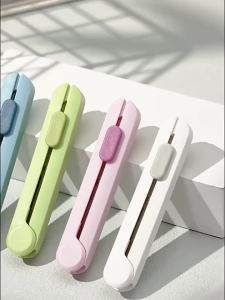 deli | Deli Retractable Scissors 2-in-1 Box Cutter Safety Round Tip Mini Portable Scissors for Office School Home Travel Tool Scissors