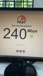 RakanKu Malaysia Wireless WiFi USB Adapter Wifi Receiver for Desktop PC Laptop Internet Antenna Ethernet Network Dual Band 2.4GHz + 5.8GHz Speed up to 600Mbps