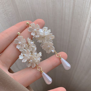 Super Fairy Atmosphere White Flower Pearl Tassel Earrings French Sweet Holiday Style Ear Jewelry Gentle Ladys Fashion Accessories
