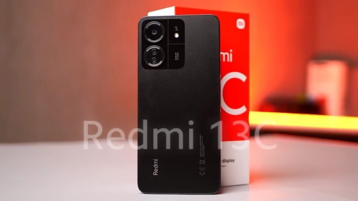 Xiaomi Redmi 13C, 6.74 Dot Drop display, MediaTek Helio G85 processor, 8GB + 256GB, 50MP camera