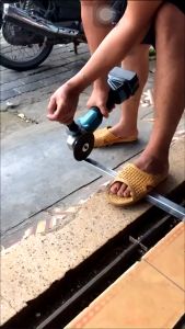 Thân máy mài pin makita-động cơ không chổi than+Tặng kèm đá cắt