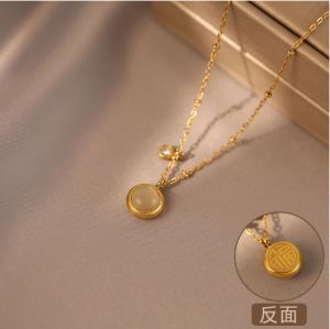 Besfome 18K mạ vàng mắt mèo Fu Mặt dây chuyền chữ Vòng cổ bằng thép không gỉ Vòng cổ cho phụ nữ