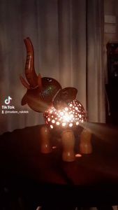 โคมไฟช้างน้อย งานไม้/กะลามะพร้าว