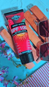 Hollywood Style Berry White SPF 100 Sunblock 100ml