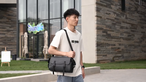 Tas Slempang Pria Slingbag Bahan Kulit Sintetis Stylish Waterproof TA9017