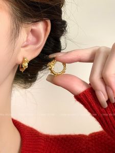 Dragon Year 2025 Ear Jewelry Ear Bone Clip New Year Dragon Shape Earrings Womens New Style Popular Alloy Silver Gold Plated