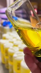 Q house Tiny น้ำยาล้างจาน 20 kg ขจัดคราบสกปรก กลิ่นเลมอน น้ำยาล้างจาน2โล (สั่งได้ครั้งละ1ถัง)