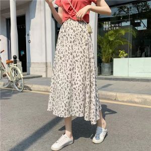 Small Fresh Floral Half-length Skirt Long Skirt 2021 New Retro All-match Thin A-line Skirt High Waist Mid-length Large Swing Skirt