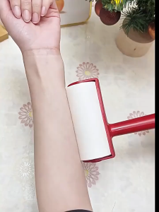 Roller Sticker Sticky Lint Dust Hair Removal Reusable Stick Cleaner Coat Lint  Roller Furniture Clothes 粘毛器