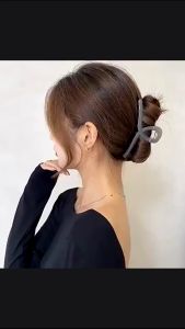 Jepit Rambut Salon SUPER JUMBO 13cm Transparan Warna Bubble Gum Bentuk Simpul Jedai Akrilik Warna Salem