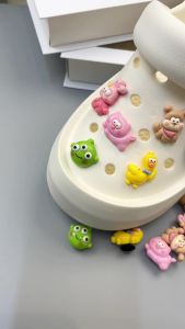 Set 14 Sticker Charm 3D chủ đề thỏ ngáo ngơ lấp lánh Mayto gắn Dép Cross Dép Sục Cá Sấu JB-179