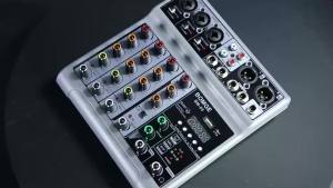 BOMGE | Bộ Trộn Âm Thanh 5 Kênh BOMGE Với 3 Đầu Vào Mic Line 48V Stereo Bluetooth MP3 PC USB Studio Mixer Có Chức Năng Giám Sát Tai Nghe
