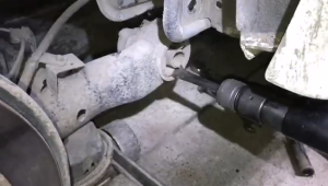 Smoothing Pneumatic Air Hammer Bit Set For Auto Car Ball Joint Pneumatic Chisel Bits with Spring Pneumatic Pittsburgh Lock Hammer Air Closing Seam Closer Chisel Bit Metal Sheet Finishing Hammer