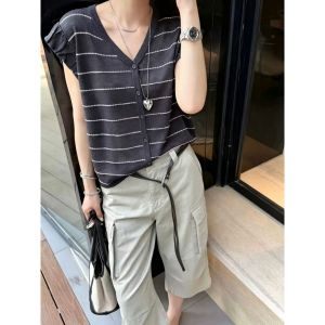 YUEZHONGWEI | Áo Knit Vòng Cổ V Sọc Đối Chiếu Bằng Lụa Mát Mẻ Không Tay Cho Mùa Hè