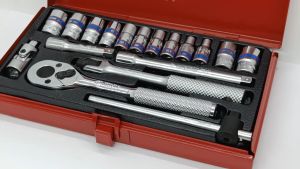 Kingtony [2519MR04] บ็อกชุด 1/4 (2หุน) 18 ตัวชุด แบบมิล