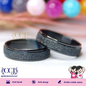 [GRATIS CETAK NAMA] Cincin Couple Titanium Anti Karat M35 | Cincin Pasangan | Cincin Hadiah | Cincin Lamaran | Cincin Tunangan | Aksesoris Pria Wanita