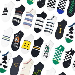 Trendy Chessboard Plaid Mens and Womens Letter Skateboard Cartoon Socks
