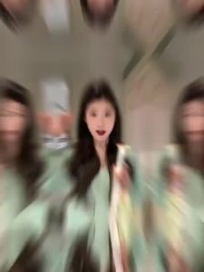 WONEW | Stable Lightweight Travel Tripod Selfie Stick for Vlogging