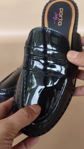 Rumahkaki - Sepatu Mules Heels 4 cm Slip On Glossy Vintage Anti Slip / Sandal Sepatu Modis Porto PRD