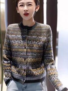 Retro Style Knitted Cashmere Open Cardigan Womens round Neck Loose Fit Sweater Outerwear Soft Texture Long Sleeve Fashionable