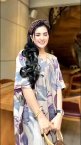 Daster Rayon Motif Floral Nyaman untuk Bumil Busui dengan Resleting Depan - Ukuran Plus Size