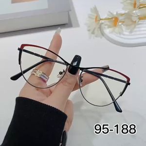 Metal Anti Radiation Eyeglasses Ultra Light Fashion Personality Mens and Womens Cat Eye Glasses Replaceable lens