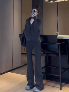 Stylish Leisure Sporty Womens Clothing Set