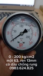 Đồng hồ đo áp suất dầu 0 - 200 bar = 200kg/cm2 Mặt 63mm Ren 13mm  Dùng đo áp suất áp lực nước hơi khí nén