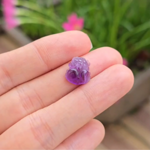 Q2589 Mặt nhẫn charm tỳ hưu mini Thạch Anh Tím ko có lỗ hợp Hỏa & Thổ - Phong Thủy TUDO
