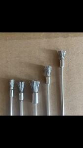 pogyrt 9Pcs Mini Steel Wire Brush Drill Rotary Tool Cleaning Brush Wheel Metal Rust Removal Polishing Disc