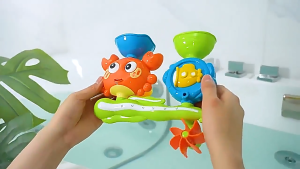SKISOPGO Interactive Kids Baby Bath Small Toys Crab Fun Water Play Bath Gift Swimming Bathroom Water Play Toys