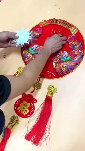 Vòng Treo Ông Thần Tài Lắc Lư SONG LONG XOAY Vòng Treo Trang Trí Tết Dùng Pin TR07