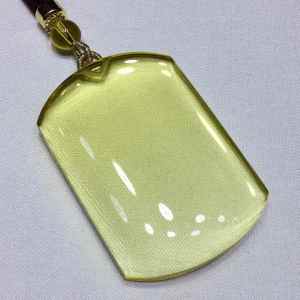 จี้ดาวบุษราคัมธรรมชาติโชคลาภหลีกเลี่ยงความชั่วร้าย. โอนหัวน้ำคริสตัลโปร่งใส💎สวมใส่ได้อย่างราบรื่นและปลอดภัยการตัดที่สมบูรณ์แบบเครื่องบดด้วยมือบริสุทธิ์ของจริงสวยงามมากข้อมูลจำเพาะ: 53.5*37.5*10.5มม.