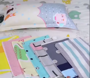 ปลอกหมอน（มี 2 ชิ้น) ประเภทซองจดหมาย 18x29 นิ้ว (45 x 76 cm)นุ่มและมีสีสันไม่ซีดจาง เนื้อผ้าเนียนนุ่ม เฉพาะปลอกหมอน