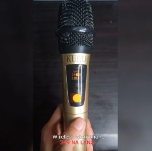 Wireless Microphone Handheld UHF Rechargeable Professional Microphone