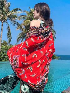 ผ้าพันคอไหมกันแดดสำหรับผู้หญิง ผ้าคลุมไหล่บาง ฤดูร้อน ผ้าคลุมไหล่แบบอเนกประสงค์ขนาดใหญ่สำหรับชายหาด ใช้ได้สองทาง ผ้าคลุมไหล่แบบพิมพ์ลายดอกไม้