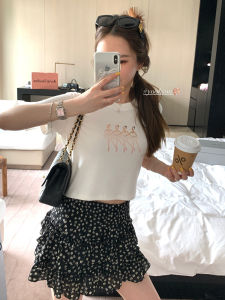 เสื้อยืดคอกลมแขนสั้นลายบัลเล่ต์เค้ก HEYเด็กผู้หญิง เสื้อผ้าทำงานสไตล์เกาหลีสำหรับผู้หญิง เสื้อผ้าทำงานฤดูร้อน