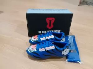 sepatu bola/sepatu sepak bola/sepatu sepak bola anak anak/sepatu bola anak anak/SEPATU SEPAK BOLA GRATIS KAOS KAKI/SEPATU BOLA ANAK USIA 2 - 6 TAHUN-TUBSBLA0813211954