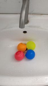 Z052 ลูกโป่งน้ำแม่เหล็ก ลูกบอลซิลิโคนเติมน้ำ พับได้ เติมน้ำง่าย เล่นได้เรื่อยๆ ของเล่นสงกรานต์สุดฮิต ของเล่นในสระว่ายน้ำ