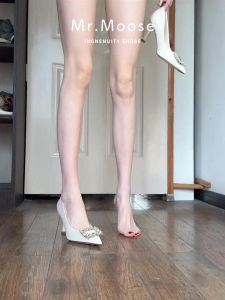 รองเท้าส้นสูงสีขาวสไตล์ฝรั่งเศส หัวแหลม ดีไซน์สุดเก๋ไก๋ สำหรับผู้หญิงวัย 18-40 ปี หนังวัวชั้นบน