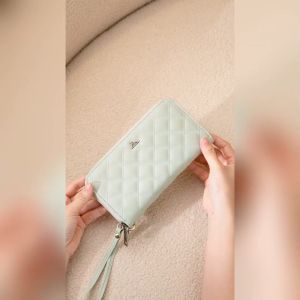 Ví Lata (Thời trang nữ dáng cầm tay dáng dài - Ví da VN73)