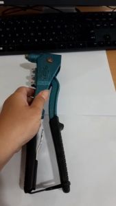 Stang Rivet Lobster: Desain Ergonomis & Aksesoris Kendaraan