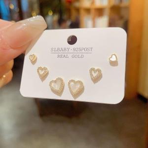 Fashionable Zircon Heart Shaped Earring Set for Women Korean Design Silver Needle Stud Earrings Versatile Elegant Jewelry