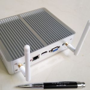 MiniPC Intel i3 VGA+HDMI WiFi 3Y Mini PC Free mini wireless keyboard / Mouse / HDMI cable